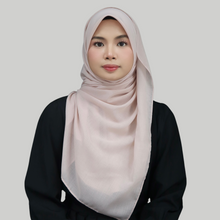 Load image into Gallery viewer, Sora in light peach